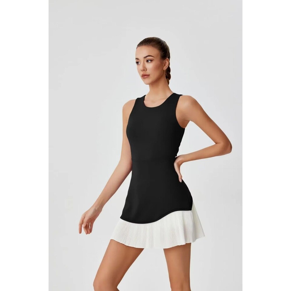 Womens Black/White Tennis Dress. Size M. NEW. - Picture 3 of 3